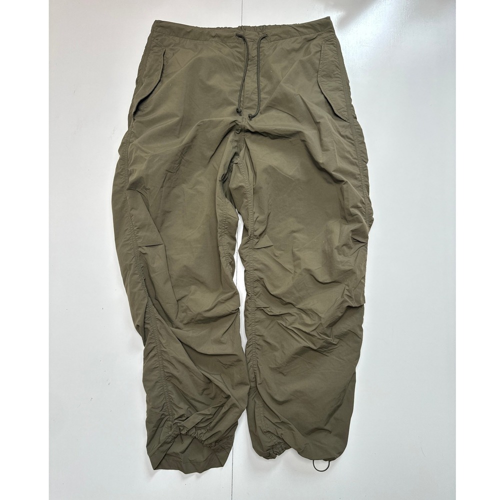 GU Japan Olive Green Nylon Ripstop Parachute Pants Mens L Drawstring Toggle Hem